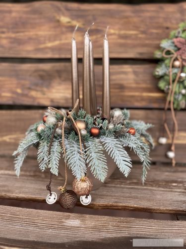 Barna ragyogó adventi dísz