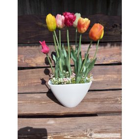 Tulipános kaspó